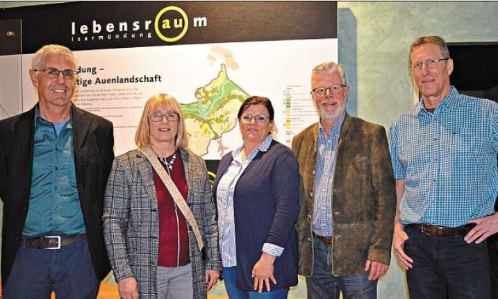 2024-04-09_Foto Ausstellungseröffnung.png